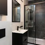 Modern And Elegant 3city In By Renters *