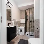 شقة Modern And Elegant 3city In By Renters