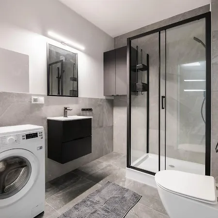 Stylowe Studia Niedaleko Stacji Kolejowej By Renters Apartment *