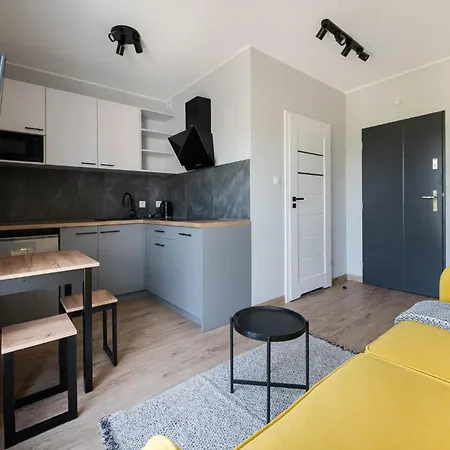 Apartment Stylowe Studia Niedaleko Stacji Kolejowej By Renters *